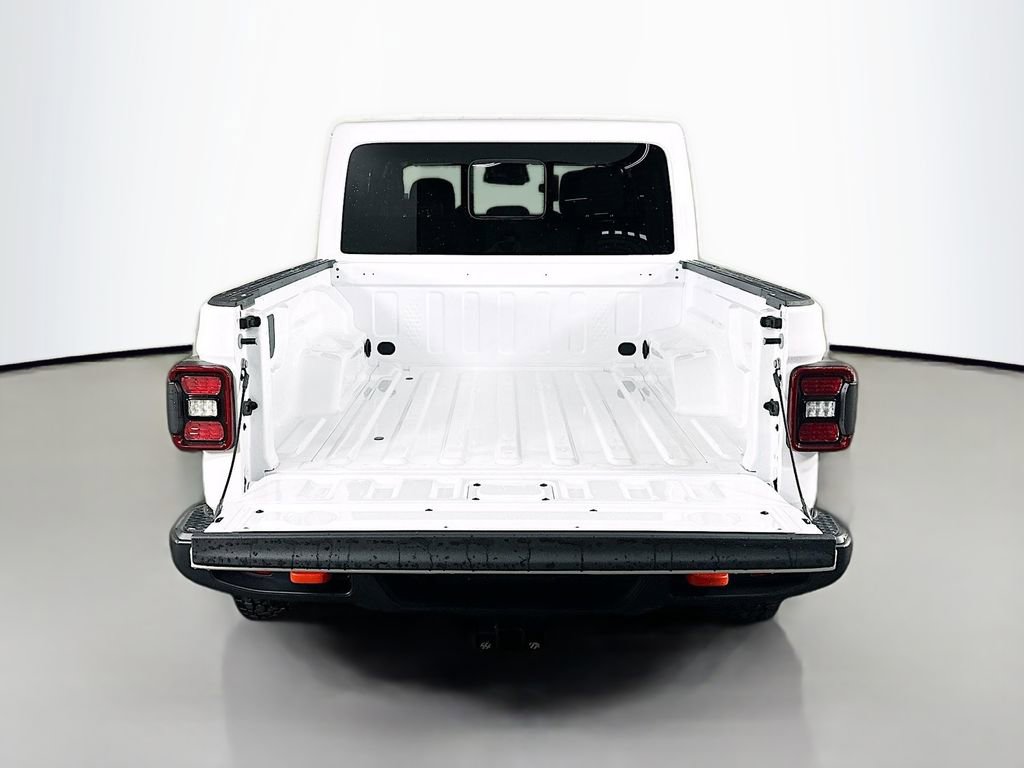 New 2026 Jeep Gladiator Mojave w/ Technology Group image 16