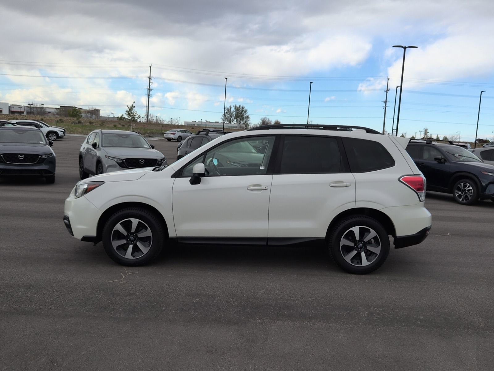 Used 2018 Subaru Forester 2.5i Premium AWD/4WD image 4