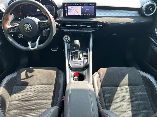 Used 2025 Alfa Romeo Tonale AWD/4WD image 20