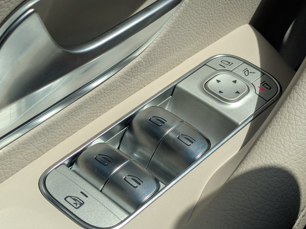 Certified 2026 Mercedes-Benz GLE 350 4MATIC image 8