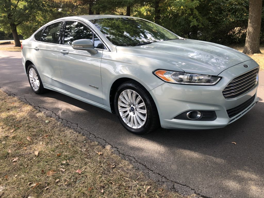 Used 2013 Ford Fusion SE image 25