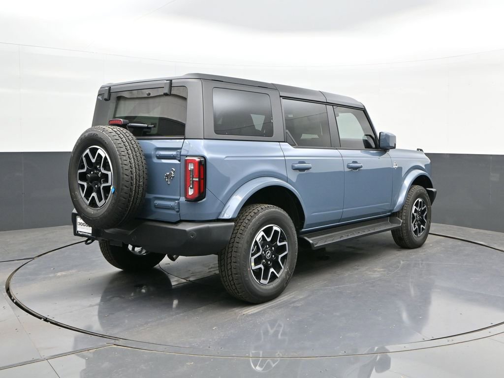 New 2025 Ford Bronco Outer Banks image 11