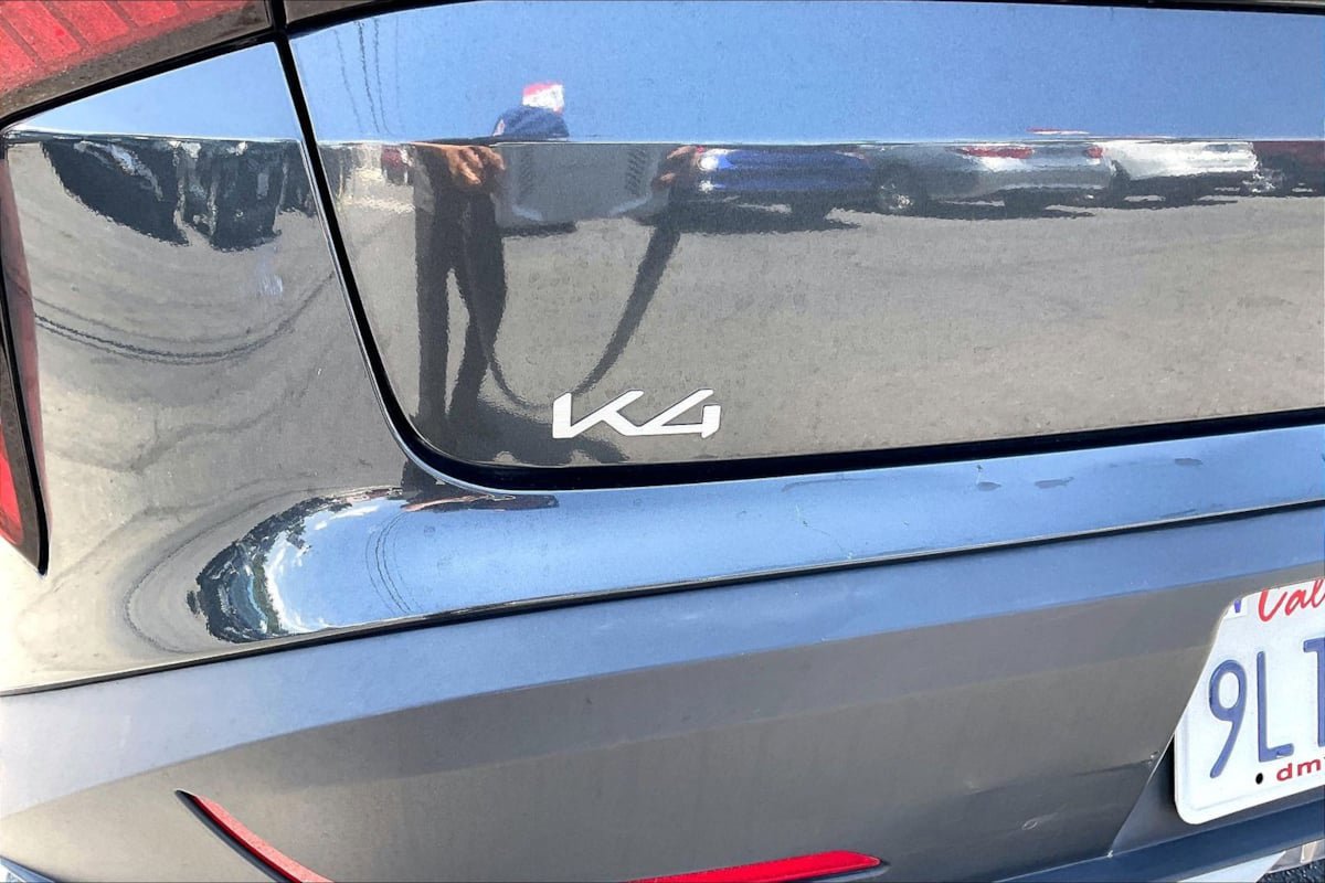 Used 2025 Kia K4 FWD image 8