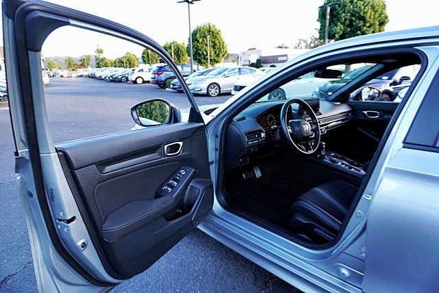Used 2025 Honda Civic Sport image 35