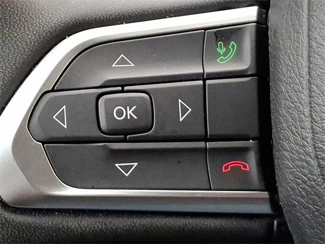 Used 2024 Jeep Compass Latitude image 21