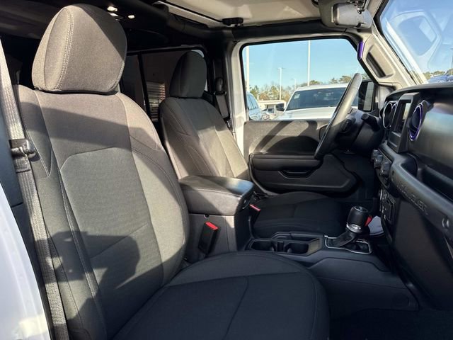 Used 2022 Jeep Wrangler Unlimited Sport image 13