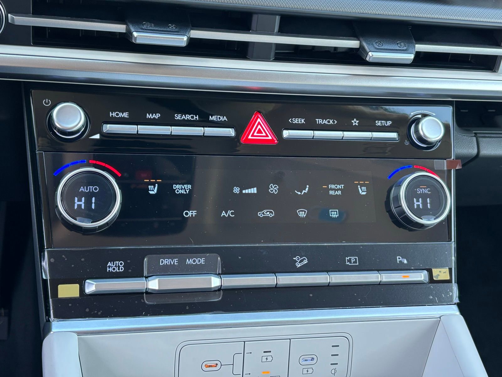 New 2026 Hyundai Santa Fe SEL FWD image 22