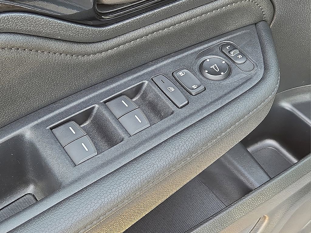 Used 2025 Honda Odyssey Touring image 22