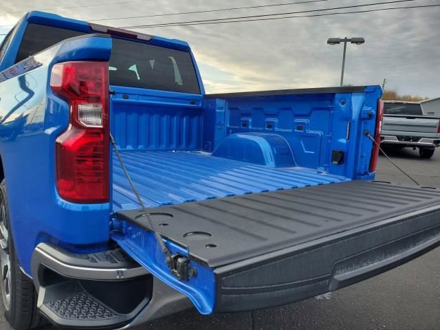 New 2026 Chevrolet Silverado 1500 LT image 10
