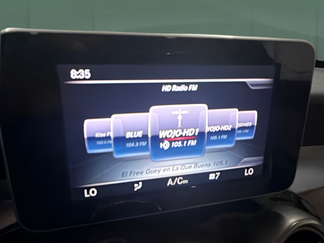 Used 2018 Mercedes-Benz C 300 4MATIC Sedan image 20