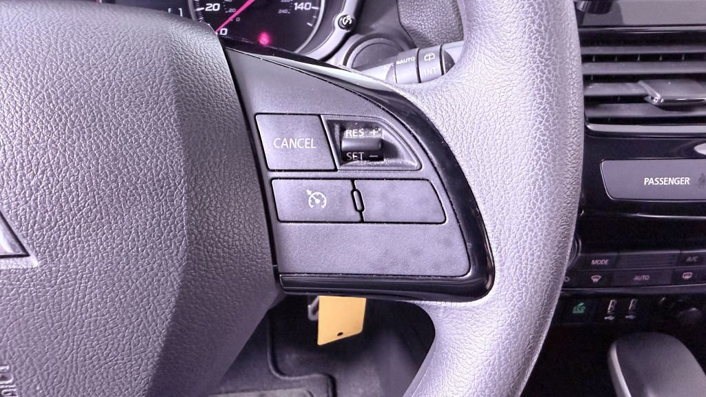 Used 2022 Mitsubishi Eclipse Cross LE image 13