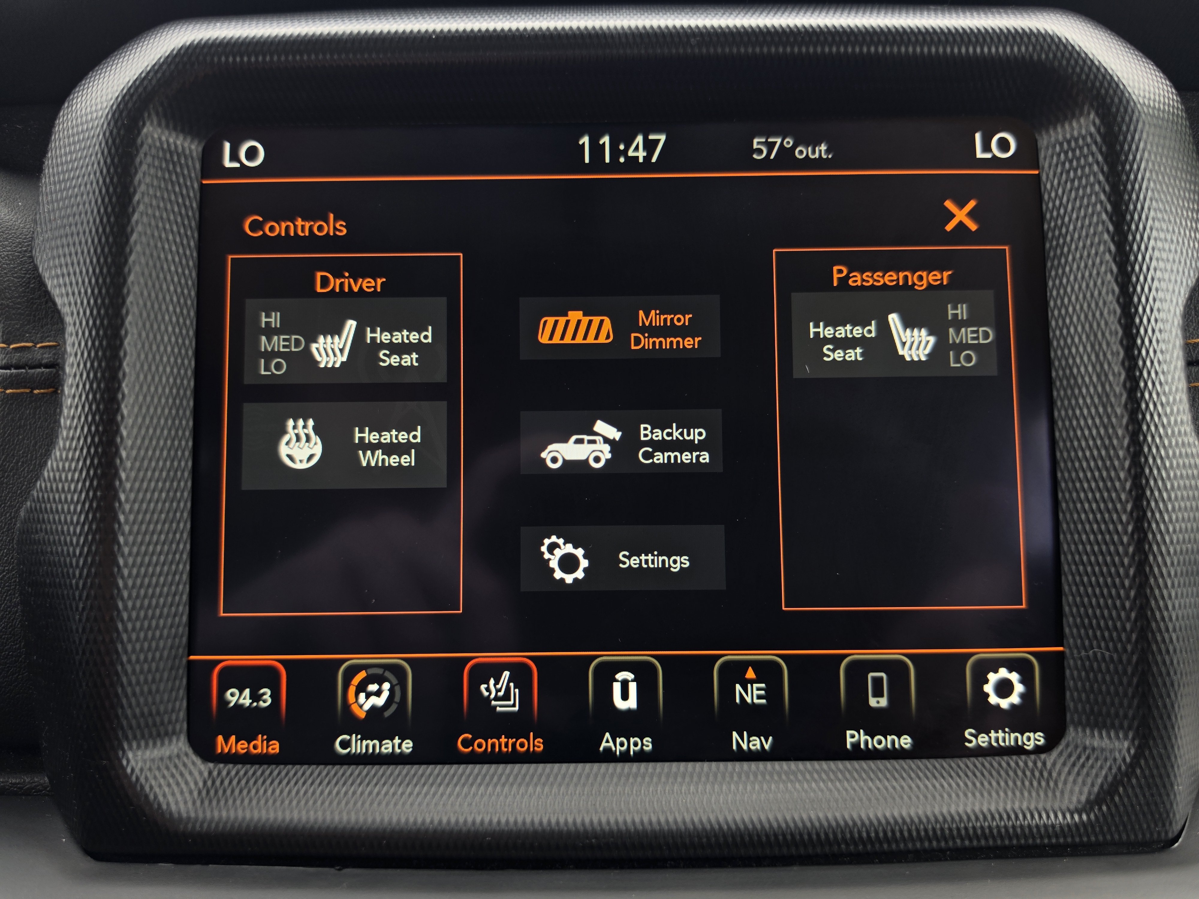 Used 2021 Jeep Wrangler Unlimited Sahara AWD/4WD image 34