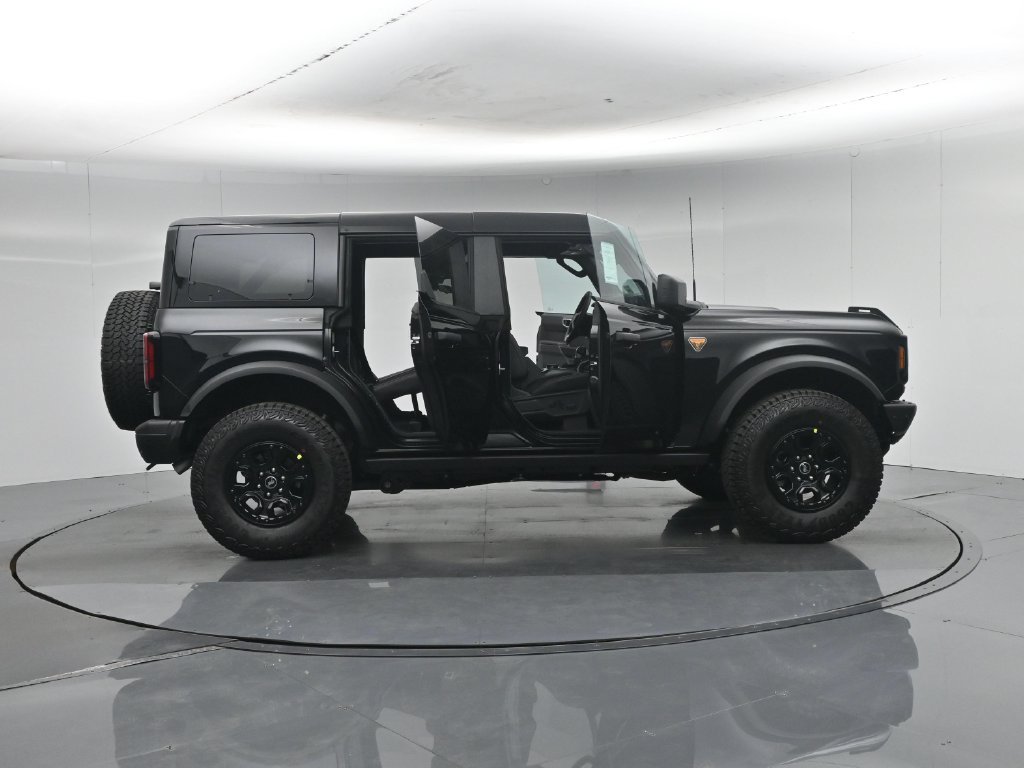 New 2026 Ford Bronco Badlands w/ Wildtrak Package AWD/4WD image 4