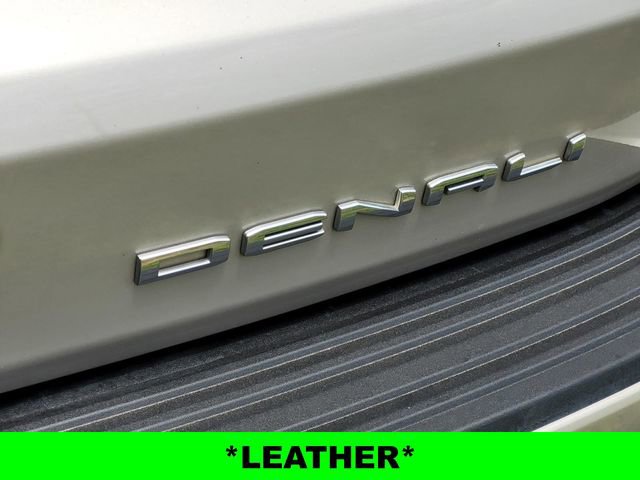 Used 2023 GMC Yukon Denali w/ Advanced Technology Package AWD/4WD image 10