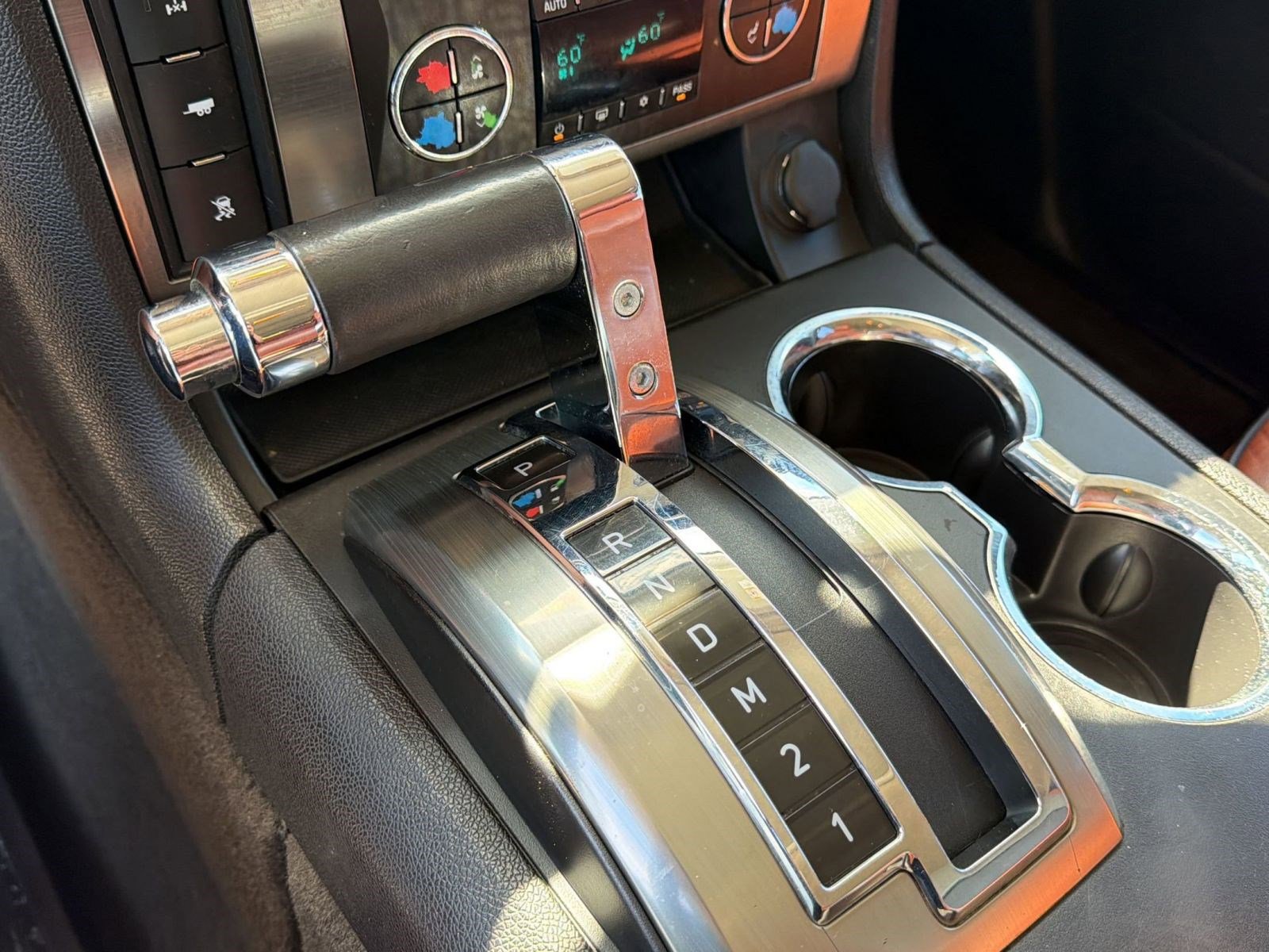 Used 2008 HUMMER H2 image 26