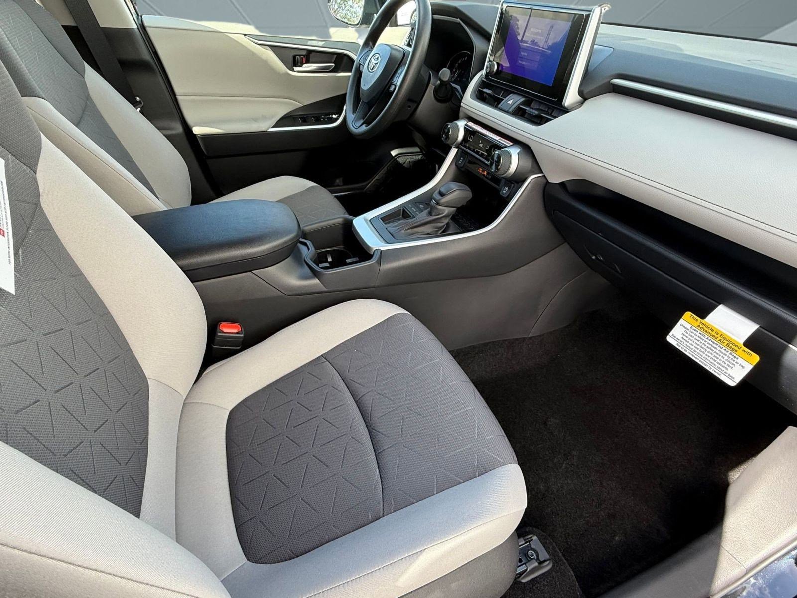 Certified 2025 Toyota RAV4 XLE w/ Convenience Package image 35