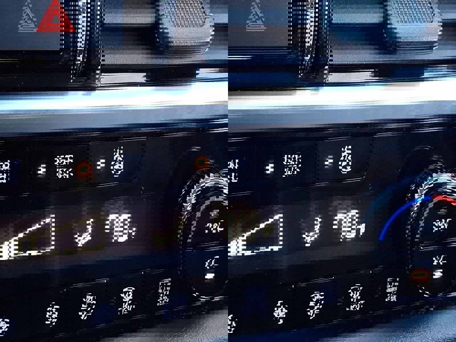 Certified 2022 Nissan Pathfinder SL w/ Lighting Package (N92) AWD/4WD image 25