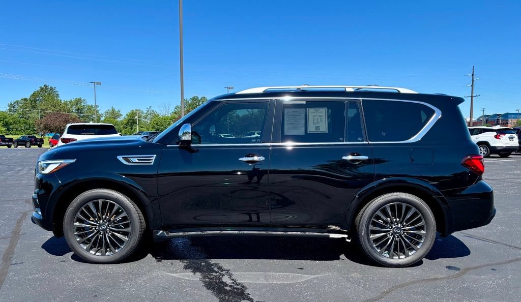 Used 2022 INFINITI QX80 Sensory w/ Cargo Package AWD/4WD image 4