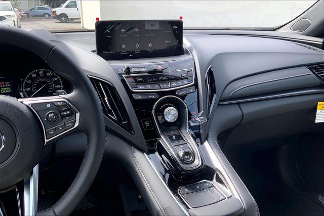 New 2026 Acura RDX SH-AWD image 10