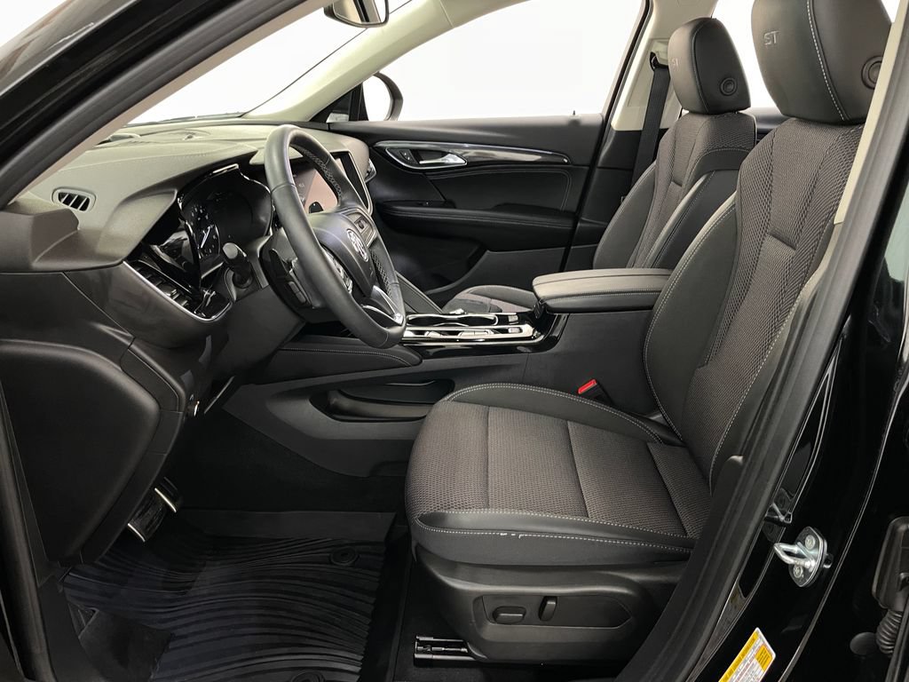 Certified 2023 Buick Envision Preferred w/ Sport Touring Package AWD/4WD image 7