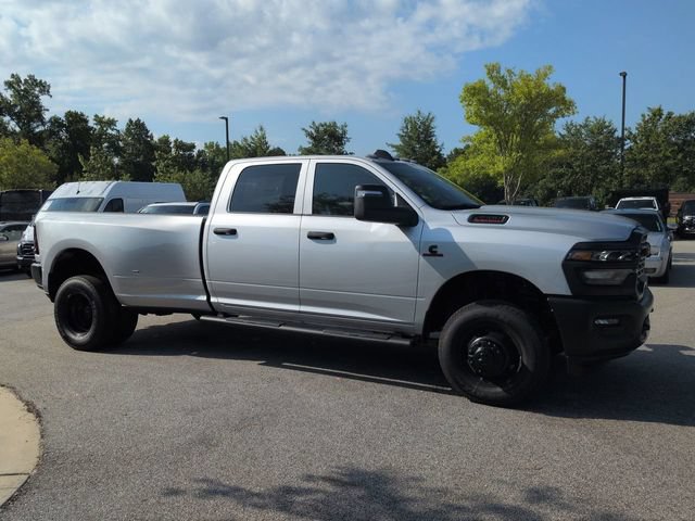 New 2026 RAM 3500 Tradesman AWD/4WD image 2