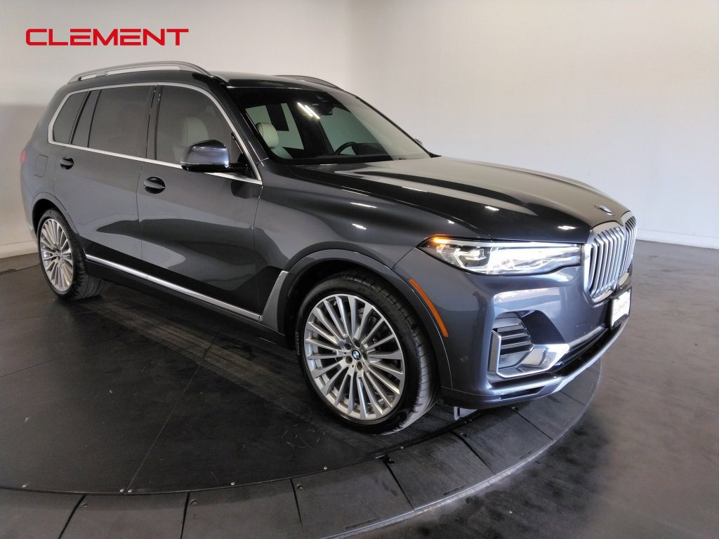 Used 2021 BMW X7 xDrive40i w/ Premium Package image 3