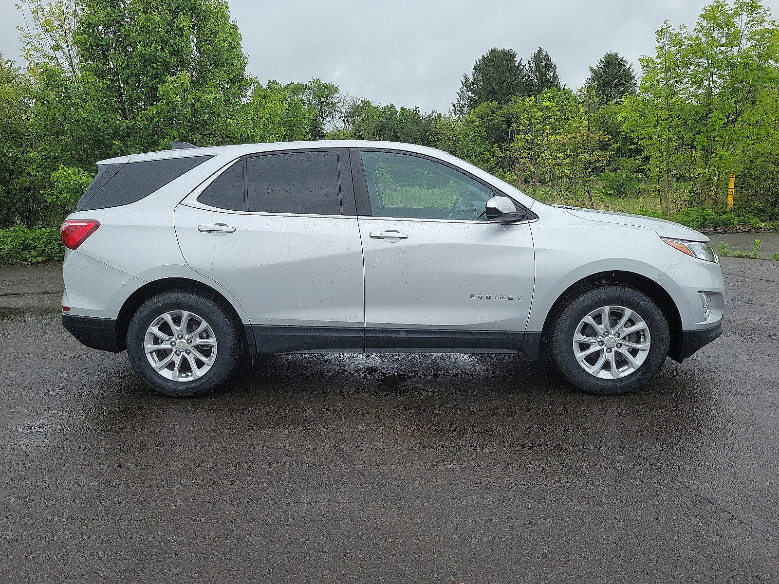 Used 2021 Chevrolet Equinox LT AWD/4WD image 7