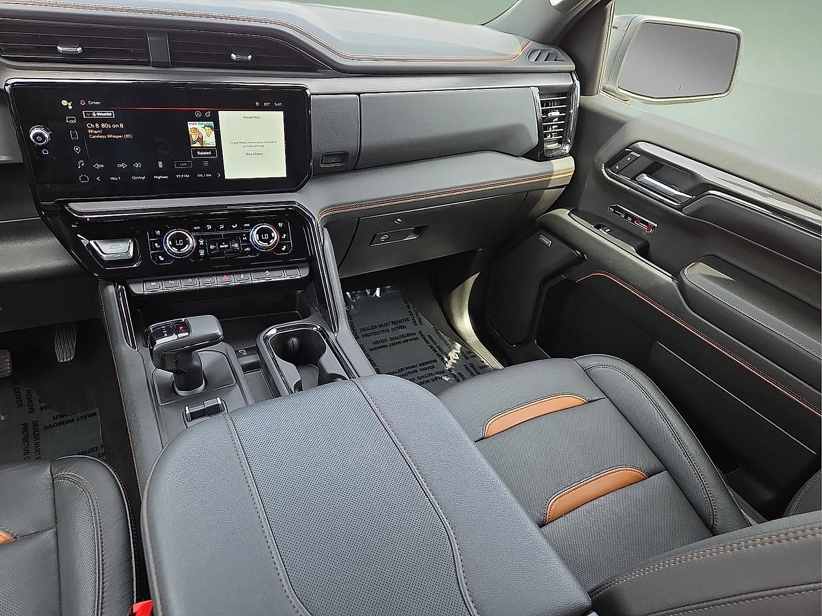 Used 2024 GMC Sierra 1500 AT4 w/ Technology Package image 12