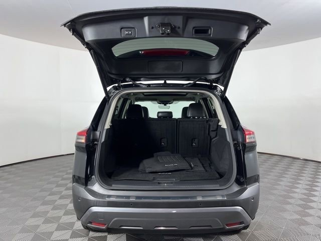Used 2023 Nissan Rogue SL w/ SL Premium Package image 46