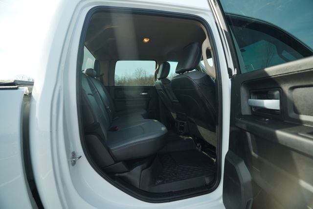 Used 2019 RAM 2500 Tradesman w/ Chrome Appearance Group image 21