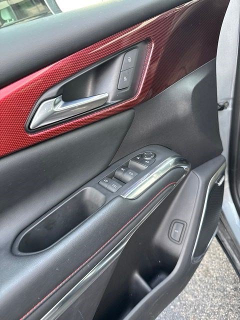 Used 2024 Chevrolet Traverse Z71 w/ Enhanced Driving Package AWD/4WD image 13