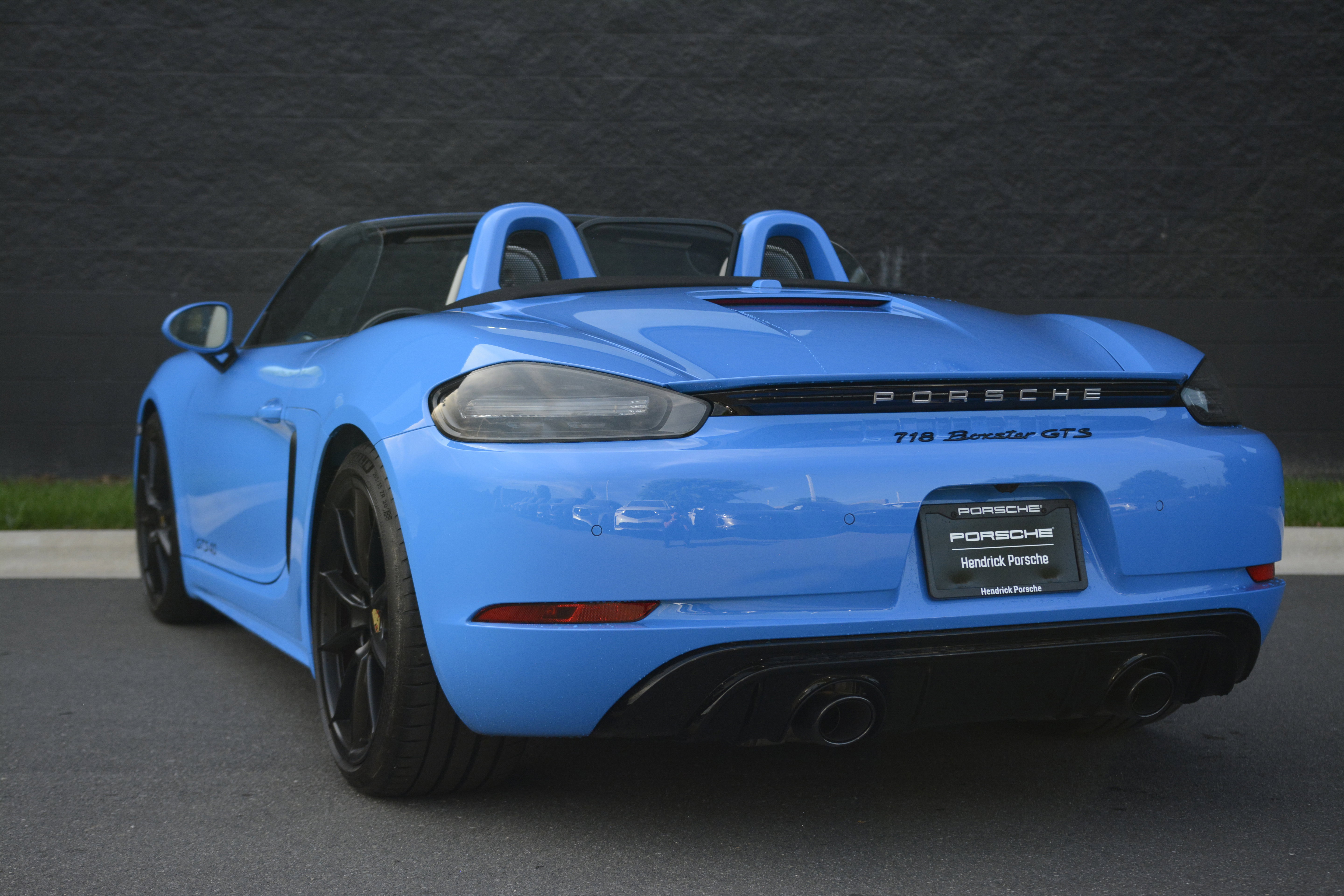 Certified 2025 Porsche 718 Boxster GTS image 3