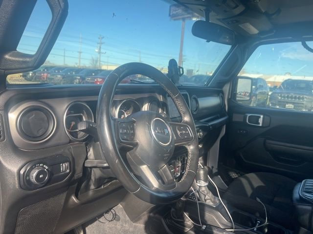 Used 2023 Jeep Wrangler Willys image 6