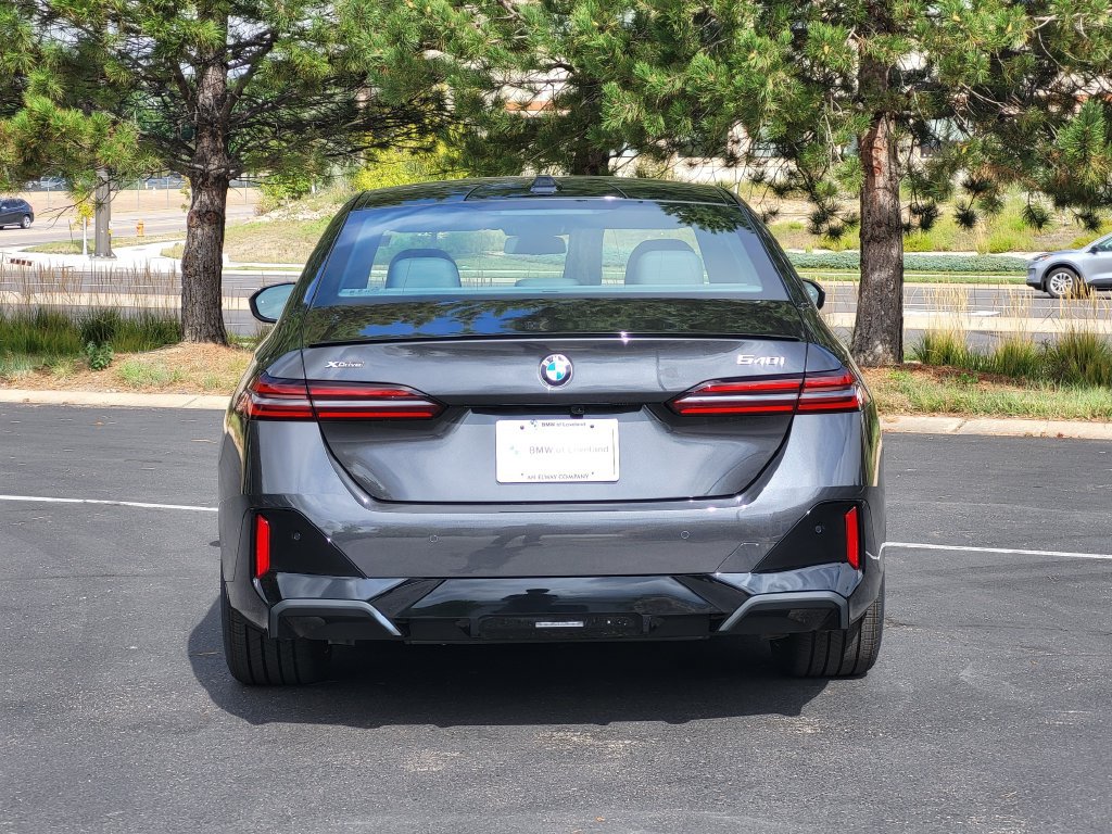 New 2027 BMW 540i xDrive w/ M Sport Package AWD/4WD image 7