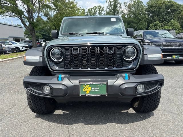 Used 2024 Jeep Wrangler Unlimited AWD/4WD image 2
