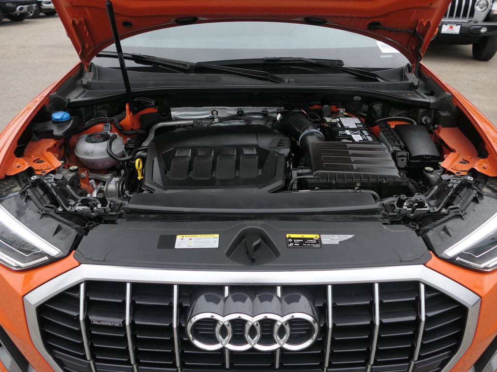 Used 2024 Audi Q3 2.0T Premium image 30