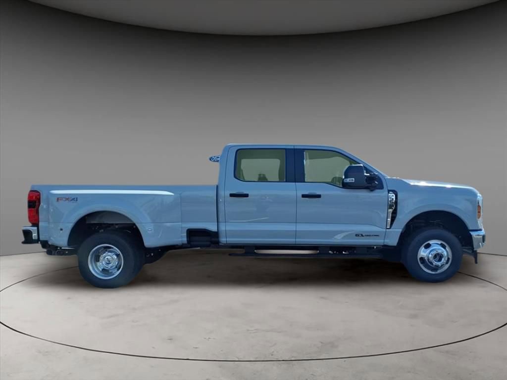 New 2026 Ford F350 XL w/ 360-Degree Camera Package image 10