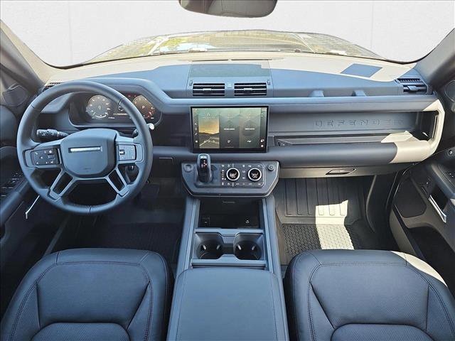 New 2025 Land Rover Defender 110 S image 9
