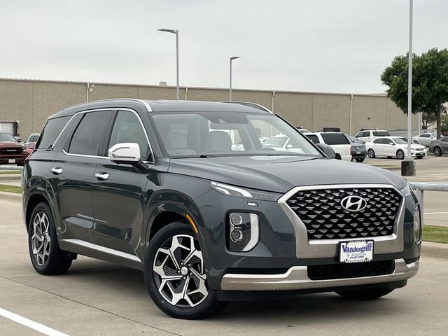 Used 2022 Hyundai Palisade Calligraphy FWD image 2