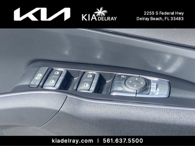 New 2026 Kia Sorento S FWD image 15