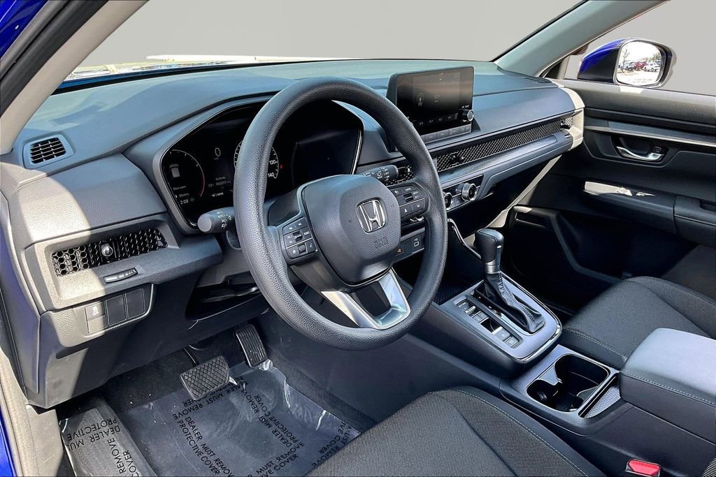 Used 2025 Honda CR-V LX image 14