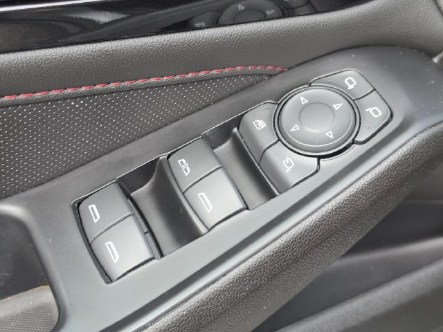 Certified 2023 Chevrolet Traverse RS FWD image 22