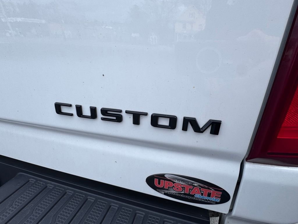 Used 2020 Chevrolet Silverado 2500 Custom w/ Custom Value Package image 23