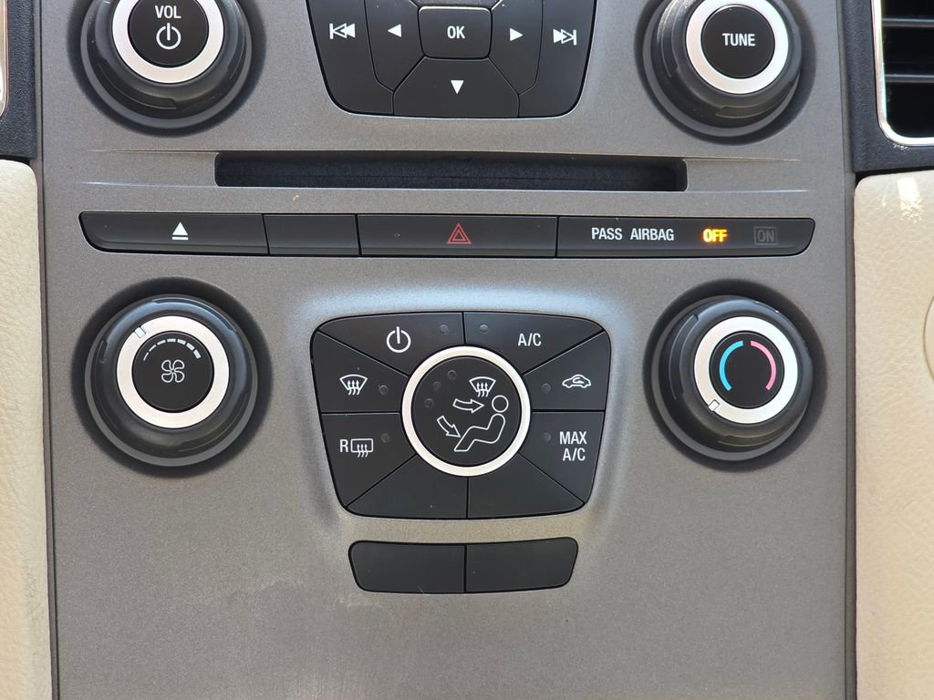 Used 2018 Ford Taurus SE image 24