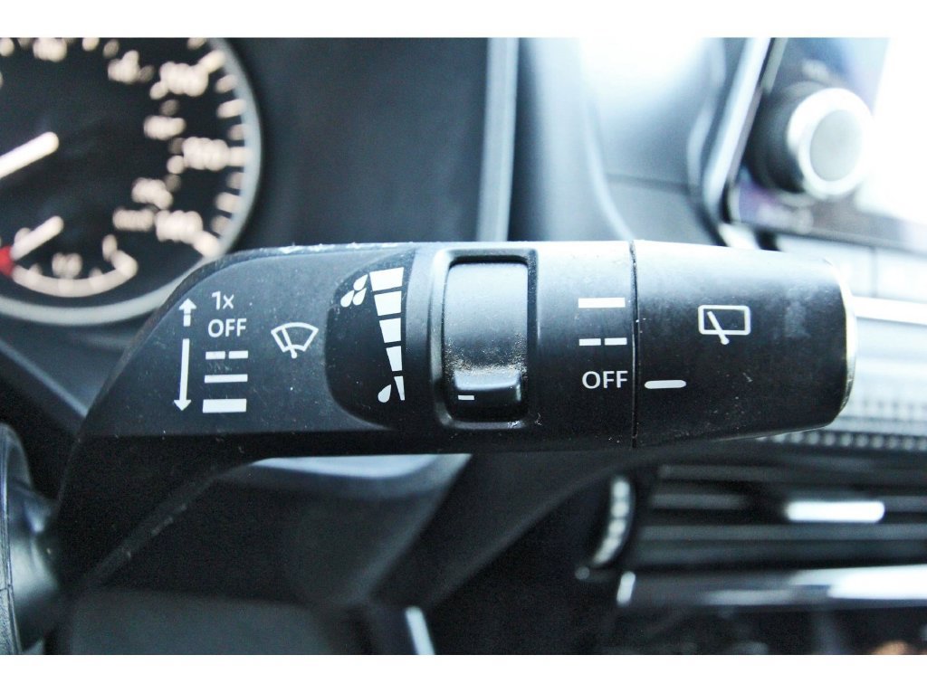 Used 2022 Nissan Rogue SL FWD image 18