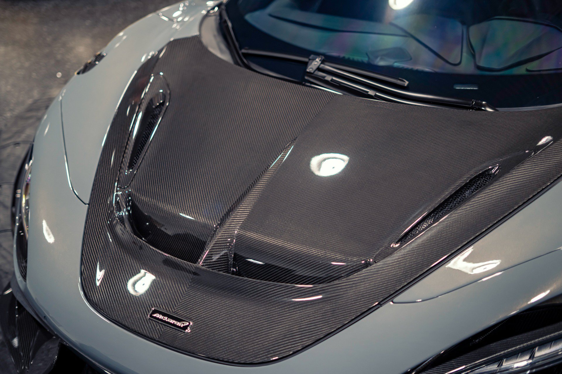 Used 2021 McLaren 765LT RWD image 19