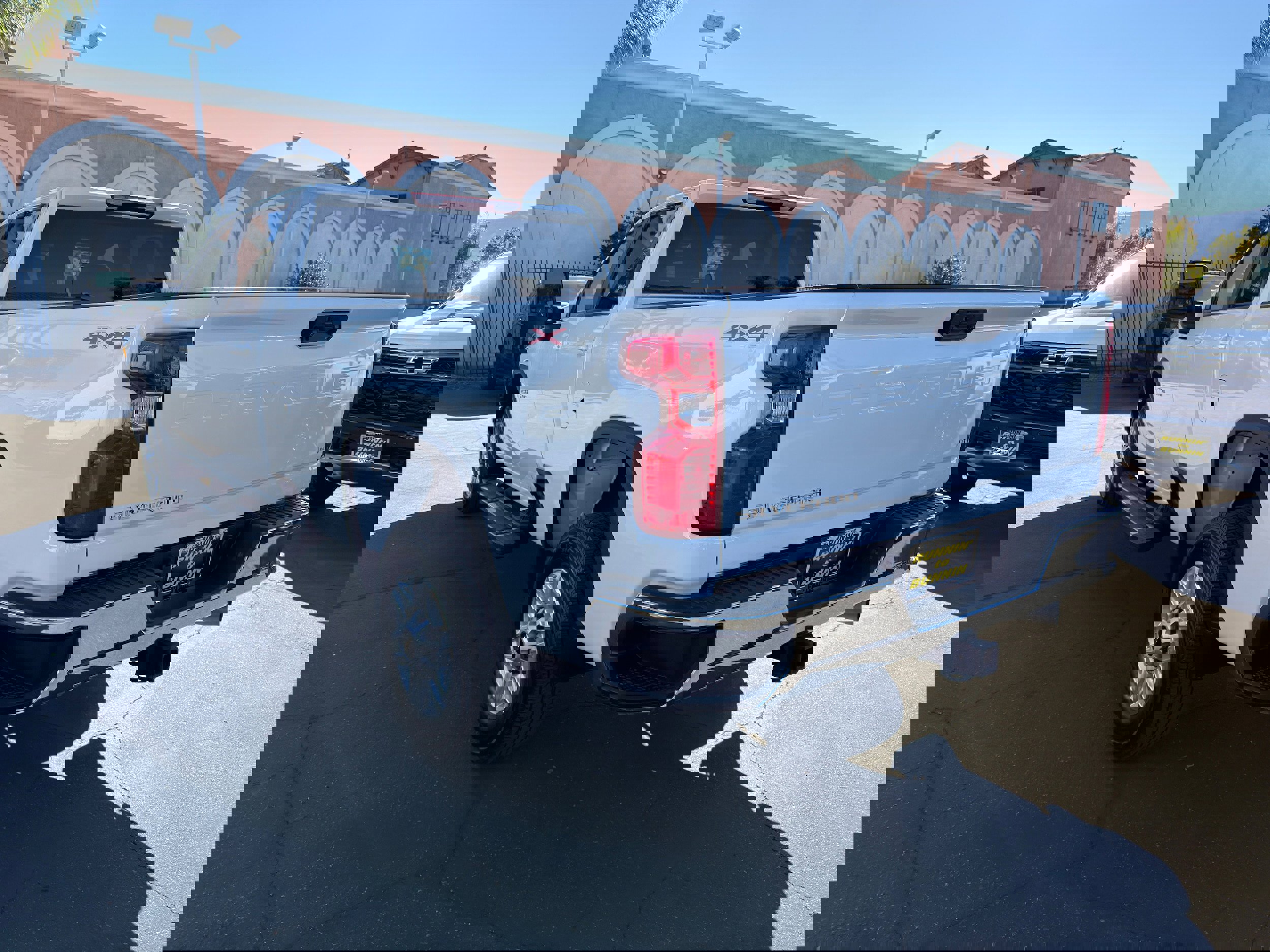 Used 2024 Chevrolet Silverado 2500 LT image 6