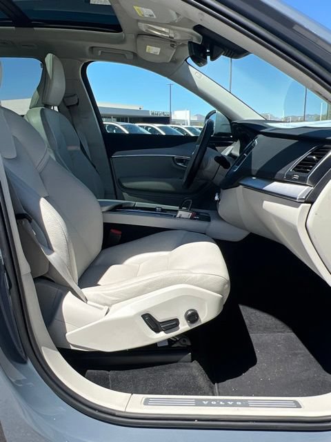 Certified 2023 Volvo XC90 B5 Core AWD/4WD image 34