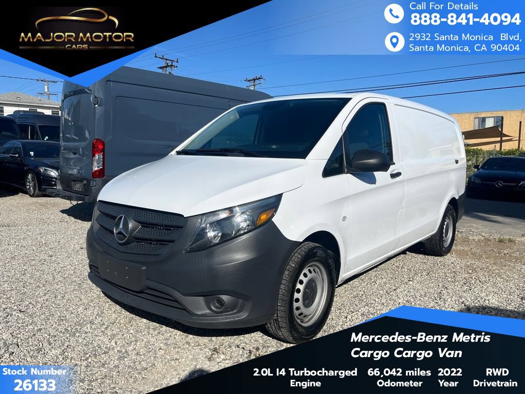 Used 2022 Mercedes-Benz Metris image 1