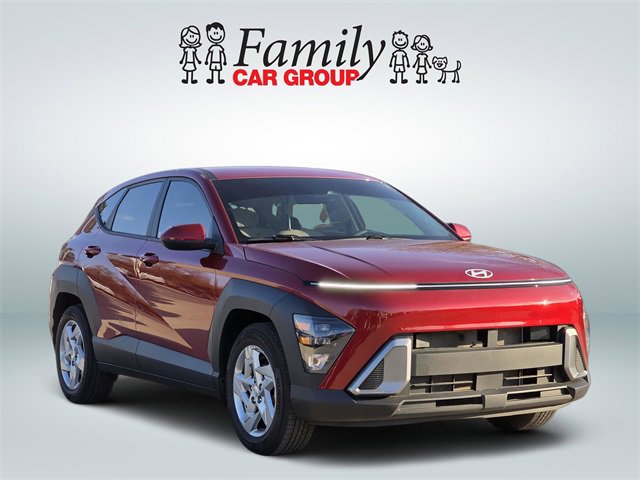 Used 2024 Hyundai Kona SE image 2
